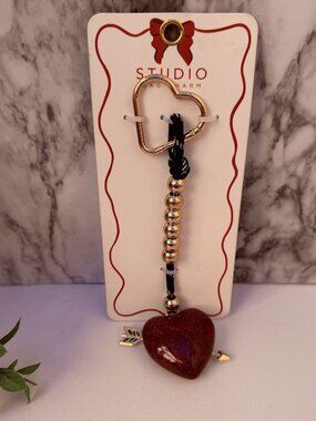 tudio Bag Charm Heart Keychain Gold Tone Beaded Strap Red Glitter Heart